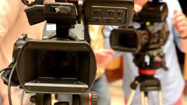 televizní kamery - kameraman nastavit fotoaparát (studio) - Záběry, video