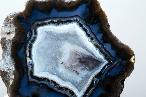 agaat mineraal specimen steen rots geologie edelsteen kristal - Foto, afbeelding