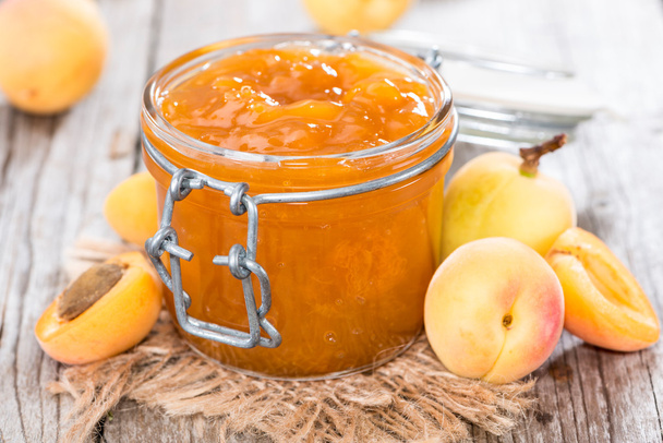 Portion of fresh made Apricot Jam - Foto, imagen
