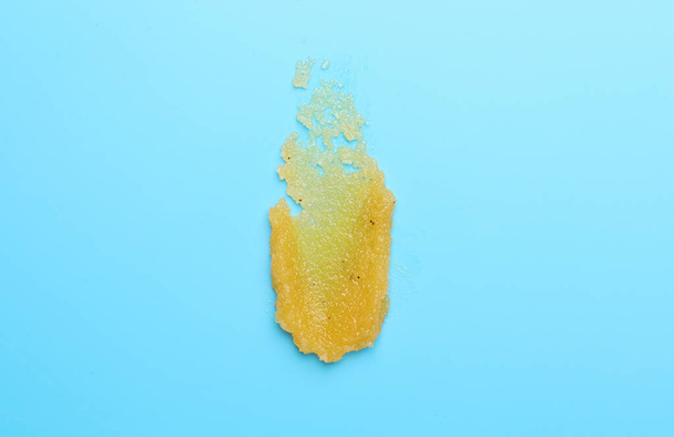 Sample of body scrub on color background - Photo, Image