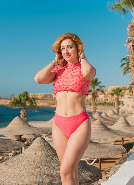 Plus size European sweet woman at Egypt, enjoy the life and vacation. Life of people xl size, happy nice natural beauty woman  - Fotoğraf, Görsel