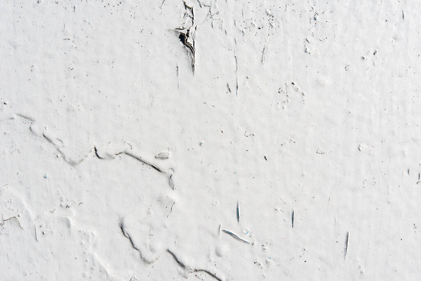 White wall with cracked paint - Φωτογραφία, εικόνα