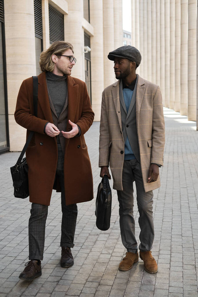 Two men in the city - Фото, зображення