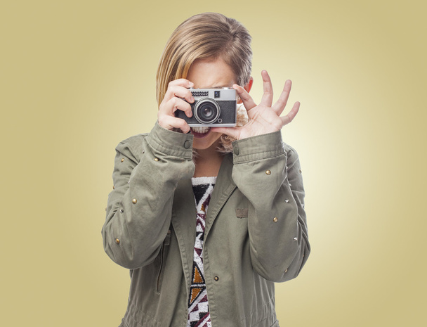 Mujer tomando fotos
 - Foto, imagen