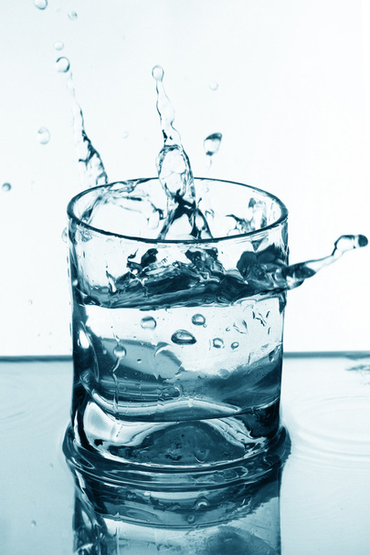 Vodka splash - 写真・画像