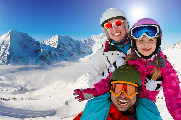 Ski, hiver, neige, skieurs, soleil et plaisir
 - Photo, image