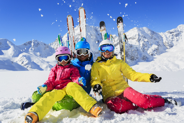 スキー、冬、雪、スキー、太陽と楽しい - 写真・画像