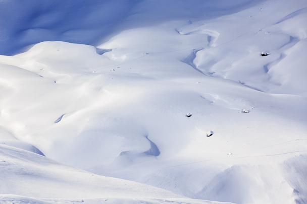 冬の山、イタリアのアルプス - 写真・画像