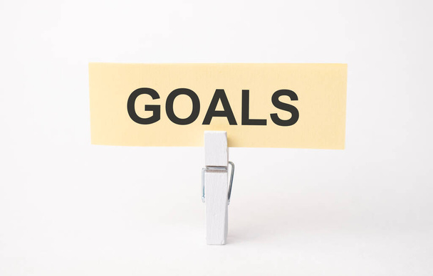 GOALS text on paper. On white background - Foto, imagen