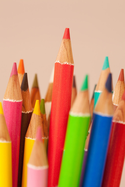 Crayons de dessin de couleur multiples
 - Photo, image