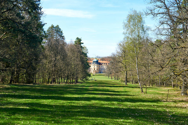 Lany park and castle, place to visit and relax - Fotografie, Obrázek