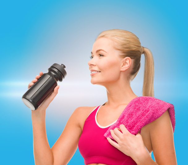 sporty woman with special sportsman bottle - Foto, immagini