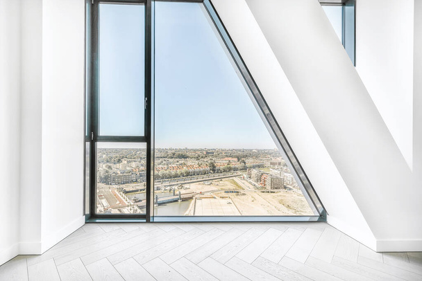 Parede de janela no apartamento moderno - Foto, Imagem