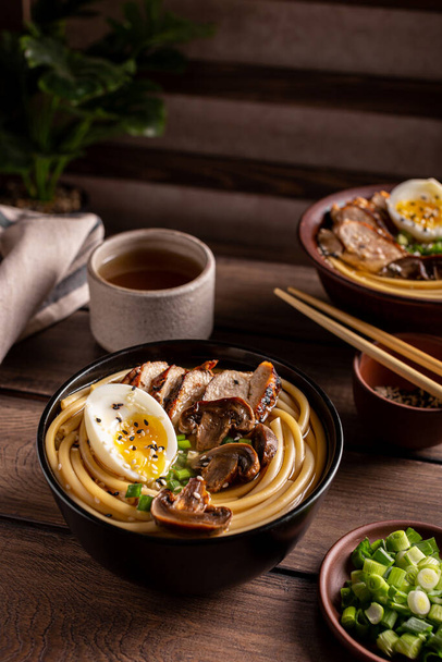 Asian ramen soup with chicken - Фото, зображення