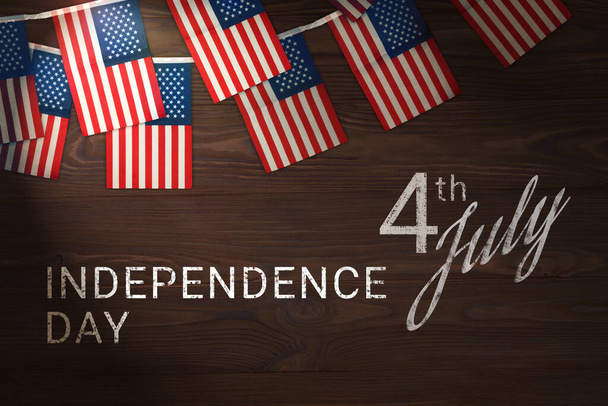 4 de julho Dia da independência Símbolos Patrióticos EUA. Celebração nacional Quatro de julho feriado federal Estados Unidos. Bandeira americana Estrelas e listras Red, White, e Blue Old Glory Estrela-Spangled Banner - Foto, Imagem
