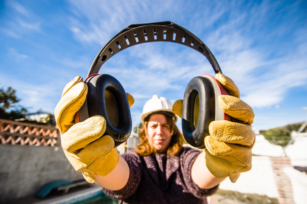 ωτοασπίδες για την προστασία των αυτιών των εργαζομένων  - Φωτογραφία, εικόνα