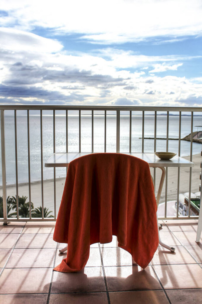 Výhled na záliv z plážového bytu v jižním Španělsku, Santa Pola - Fotografie, Obrázek