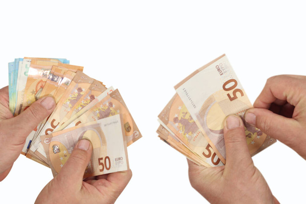 Hände zählen Eurowährung für Käufe und Verkäufe - Foto, Bild