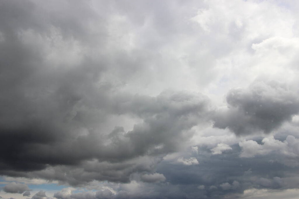 bela vista céu nublado - Foto, Imagem