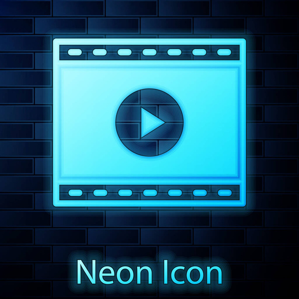 Gloeiende neon Online play video icoon geïsoleerd op bakstenen muur achtergrond. Filmstrip met speelbord. Vector. - Vector, afbeelding
