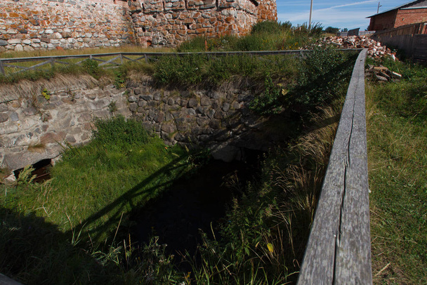The fortress wall and part of the secret passage of the Solovets - Photo, Image