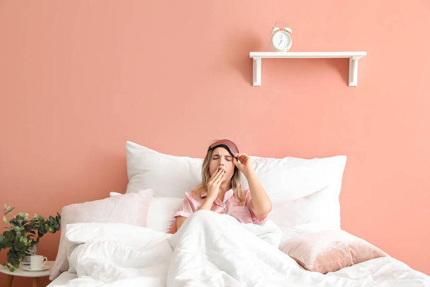 Morning of young woman in bedroom - Photo, Image