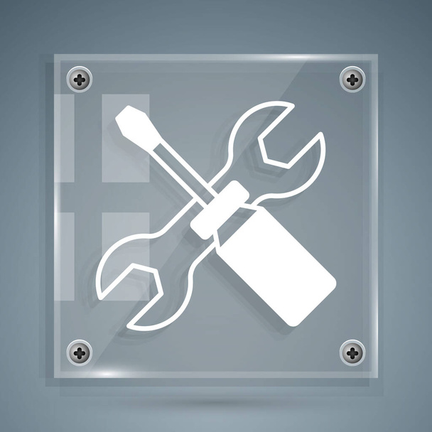 Destornillador blanco y llave llave inglesa icono de herramientas aisladas sobre fondo gris. Símbolo herramienta de servicio. Paneles cuadrados de vidrio. Vector. - Vector, imagen