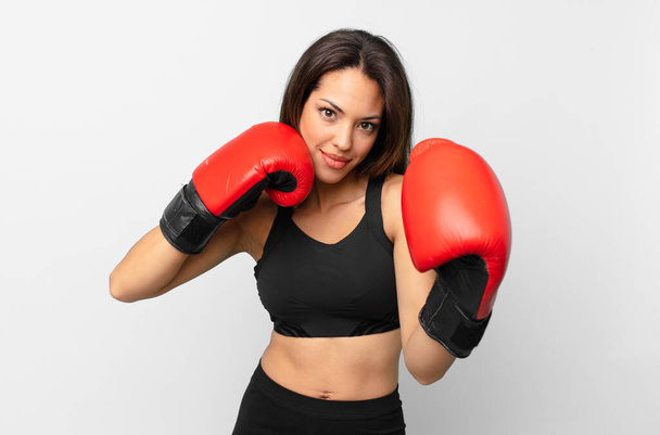 young hispanic woman fitness concept and boxing - Foto, immagini