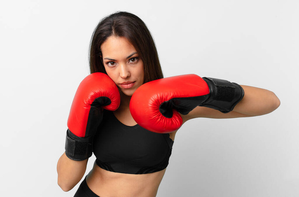young hispanic woman fitness concept and boxing - Фото, изображение
