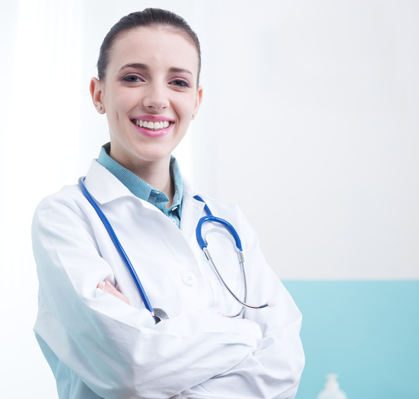 Female doctor smiling - 写真・画像