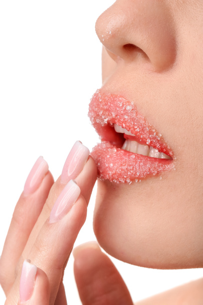 Hermosa joven con labios de azúcar, primer plano - Foto, Imagen