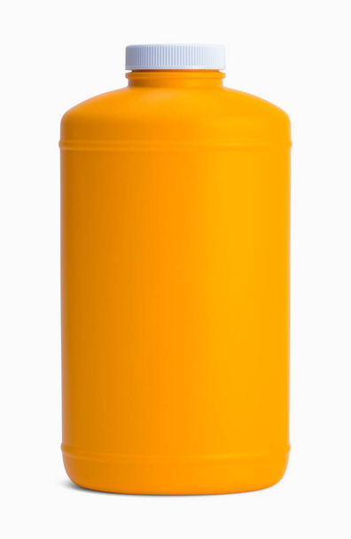 Gelber Behälter mit Fußpulver auf Weiß geschnitten. - Foto, Bild