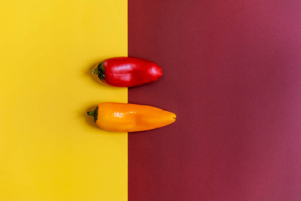 Red and yellow lines to match two-colored peppers - Photo, image