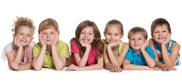 Six enfants heureux
 - Photo, image
