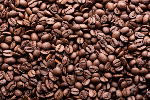 Pieczone ziarna kawy. Kontekst i makro - Zdjęcie, obraz