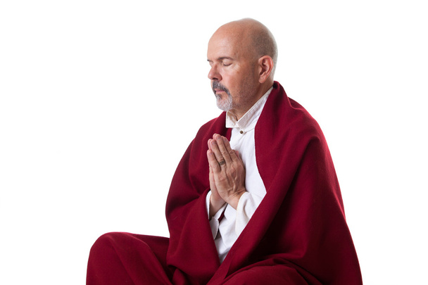 dojrzały mężczyzna medytować - Zdjęcie, obraz