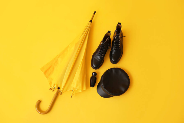 Şemsiye, bot, şapka ve parfüm renkleri - Fotoğraf, Görsel