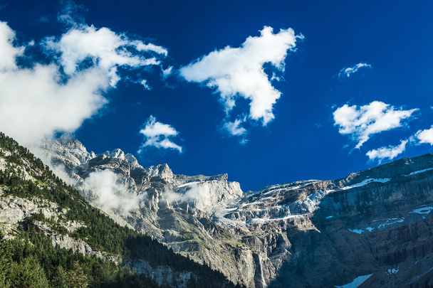 Піренеїв гори
 - Фото, зображення