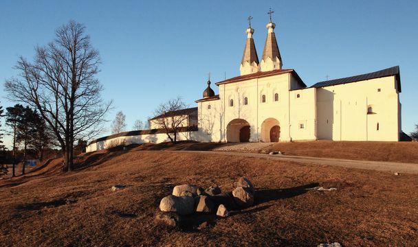 Monastery - Foto, imagen