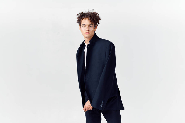 ブラックブレザーメガネファッション現代的なスタイルのエグゼクティブのビジネスマン - 写真・画像