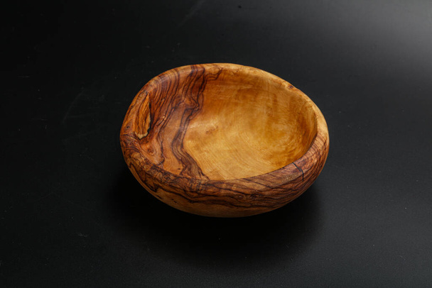 Wooden empty bowl for kitchen isolated - Foto, immagini