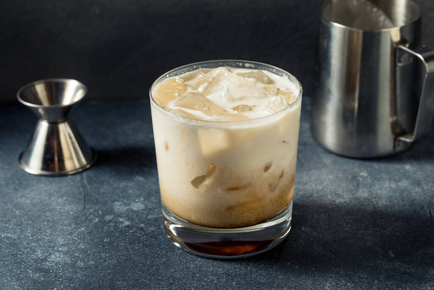 Refreshing Boozy White Russian Cocktail with Vodka and Cream - Fotoğraf, Görsel