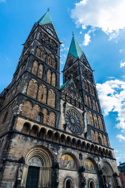 Entrada de la Catedral de Bremen en el centro de Bremen, Alemania - Foto, Imagen