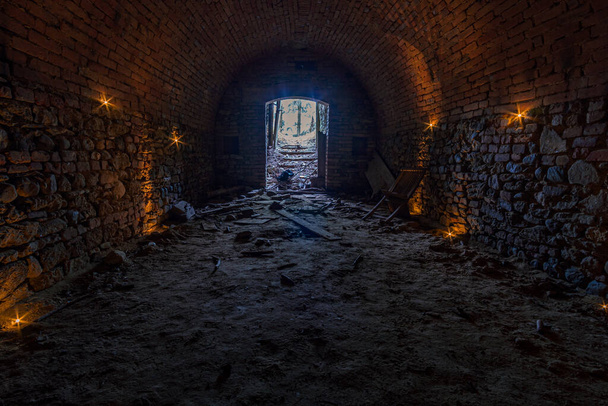 Caves misteriosas, túneis e sistemas de bunker na Alemanha profundo subterrâneo - Foto, Imagem