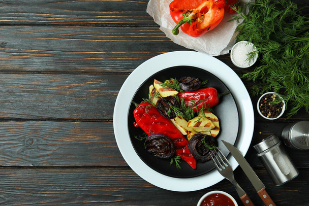 焼き野菜とおいしい食事の概念,テキストのためのスペース - 写真・画像