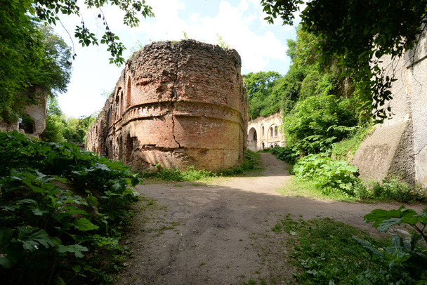 Die Festung im Dorf der Kakerlaken im Bezirk Dubensky in der Region Rivne - Foto, Bild