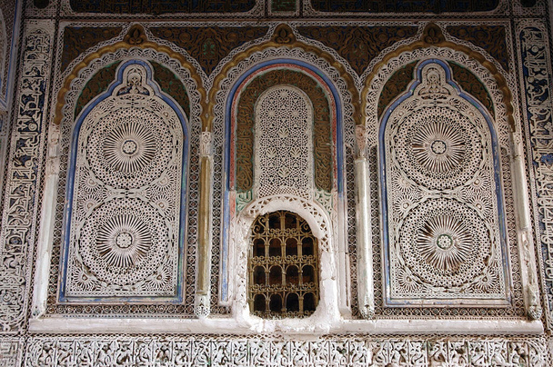 Zellige tradicional y artesanal (azulejo) en Marruecos - Foto, Imagen