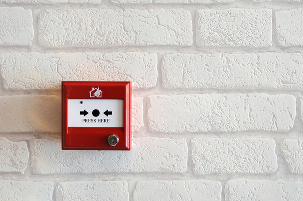 火災警報の赤いボックスのスティック - 写真・画像