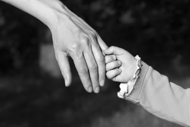 ruka o matku a dítě - Fotografie, Obrázek