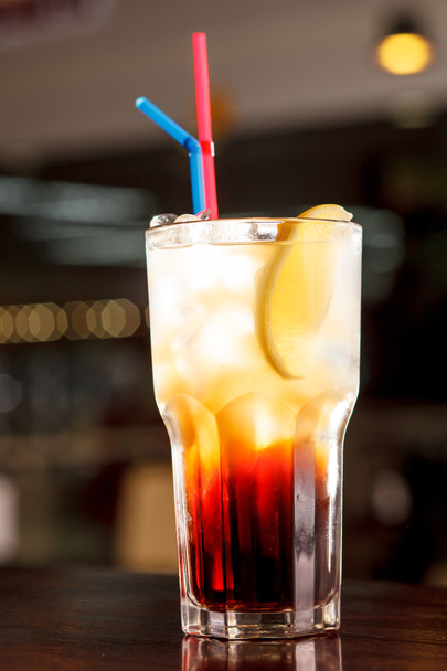 Cocktail in the bar - Foto, Bild